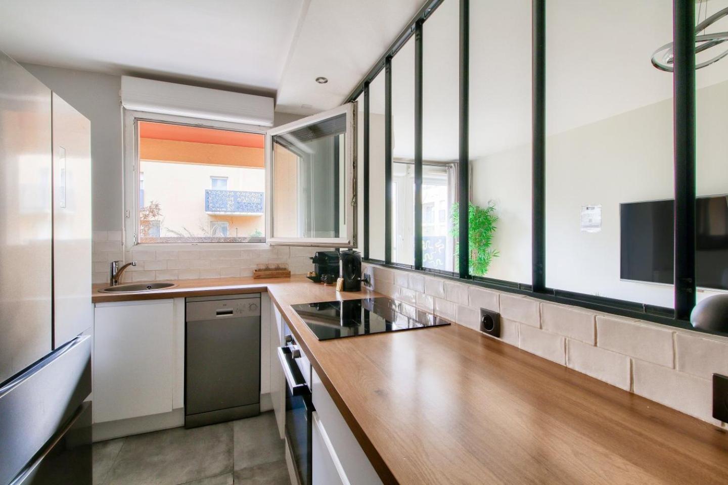 123Home - Suite & Spa Xl Montévrain Kültér fotó